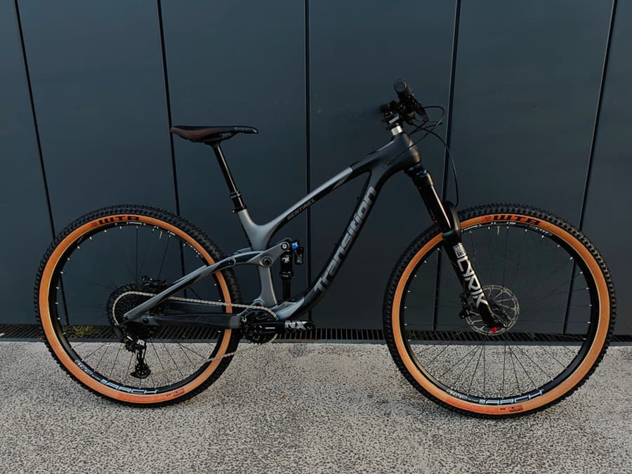 Transition SENTINEL CARBON, foto 1