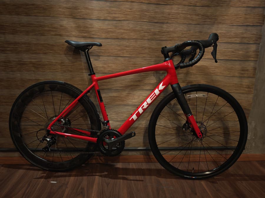 Trek DOMANE Al 2025, foto 1