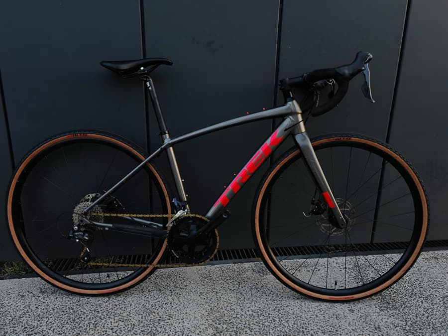 Trek DOMANE ALLOY GRAVEL, foto 1