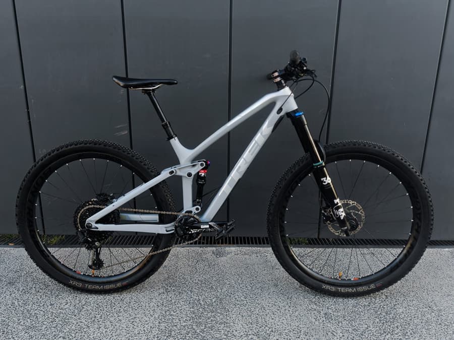 Trek FUEL EX 9.8 FULL CARBON, foto 1