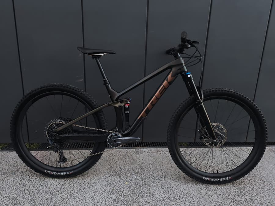 Trek FUEL-EX 9.8GEN5 CARBON, foto 1
