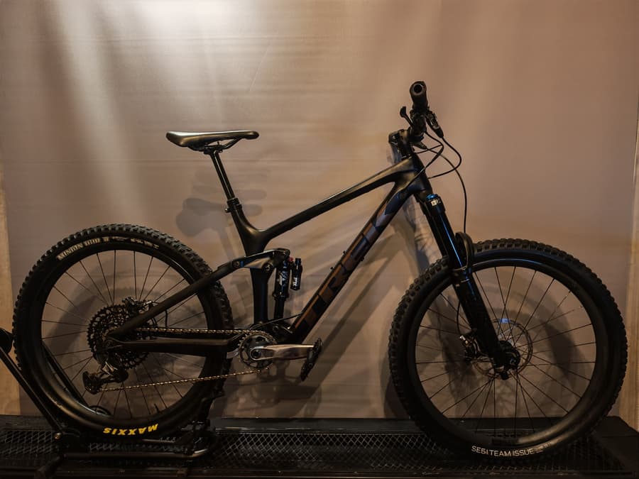 Trek REMEDY 9.8 GX FULL CARBON, foto 1
