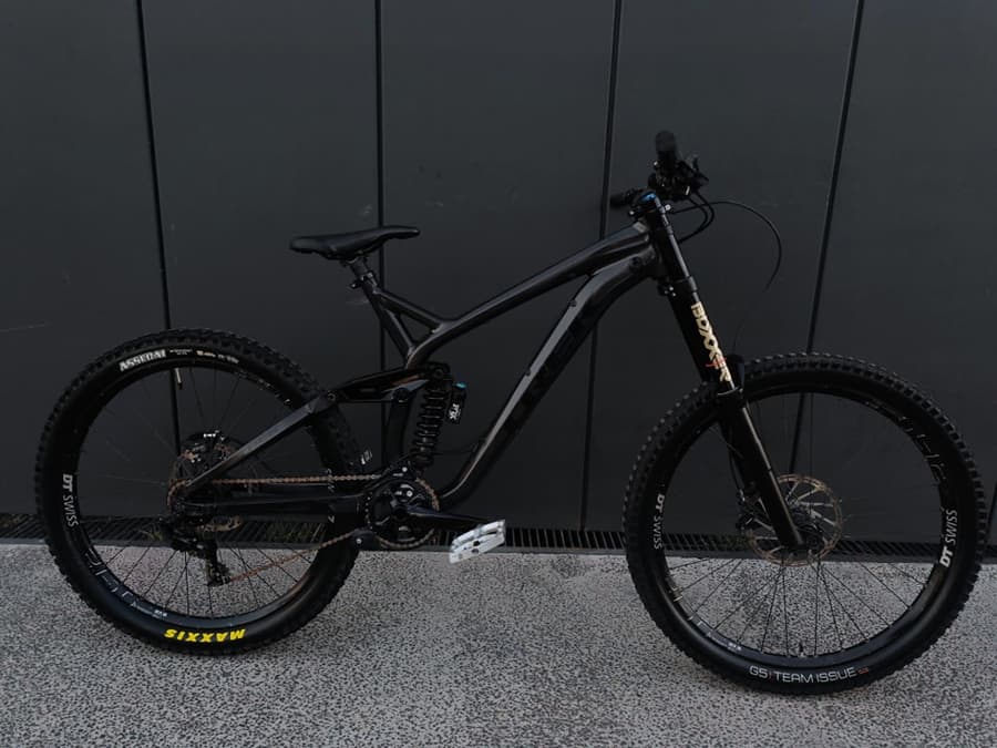 Trek SESSION 8 DH Alloy, foto 1