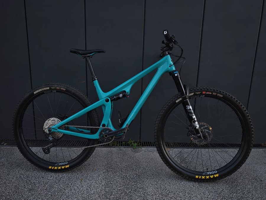 Yeti SB115 TURQ FULL CARBON, foto 1