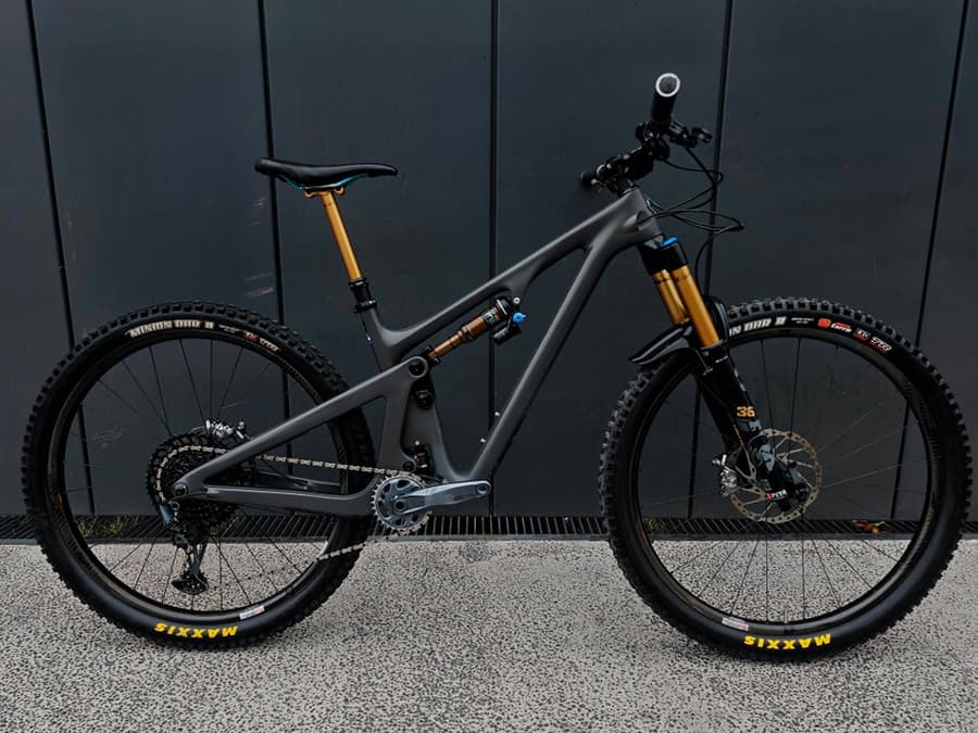Yeti SB130 FULL KASHIMA FULL CARBON, foto 1
