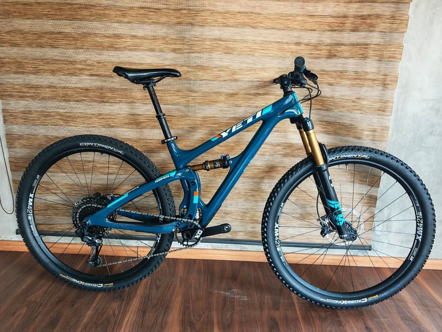 Yeti SB45 TURQ CARBON KASHIMA XC, foto 1