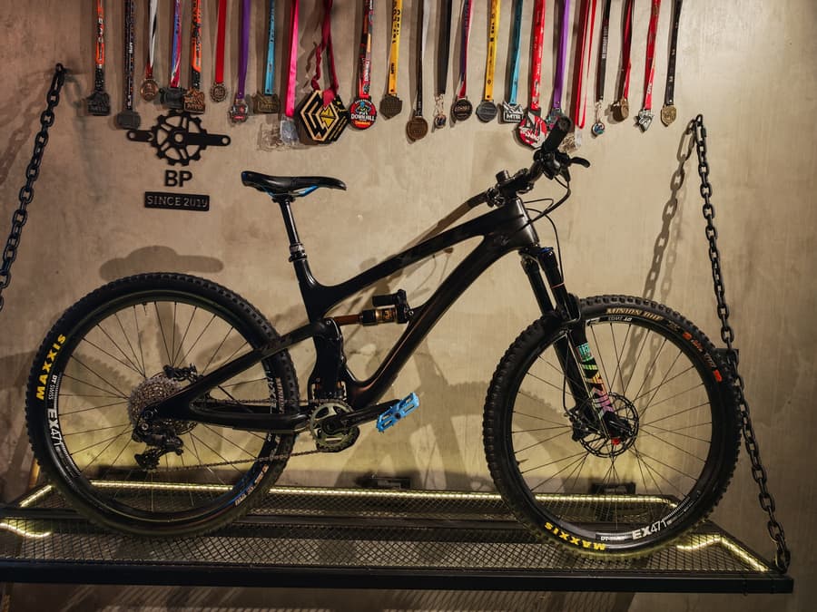 Yeti SB55 CARBÓN INFINITY SWITCH KASHIMA, foto 1