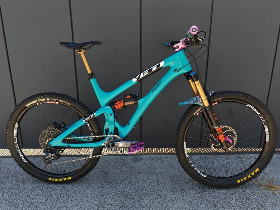 Yeti SB6C Carbon, foto 1