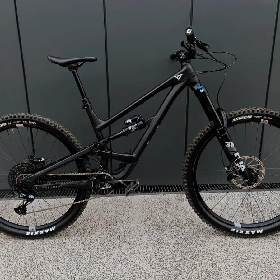 YT CAPRA CORE 2 2023, foto 1
