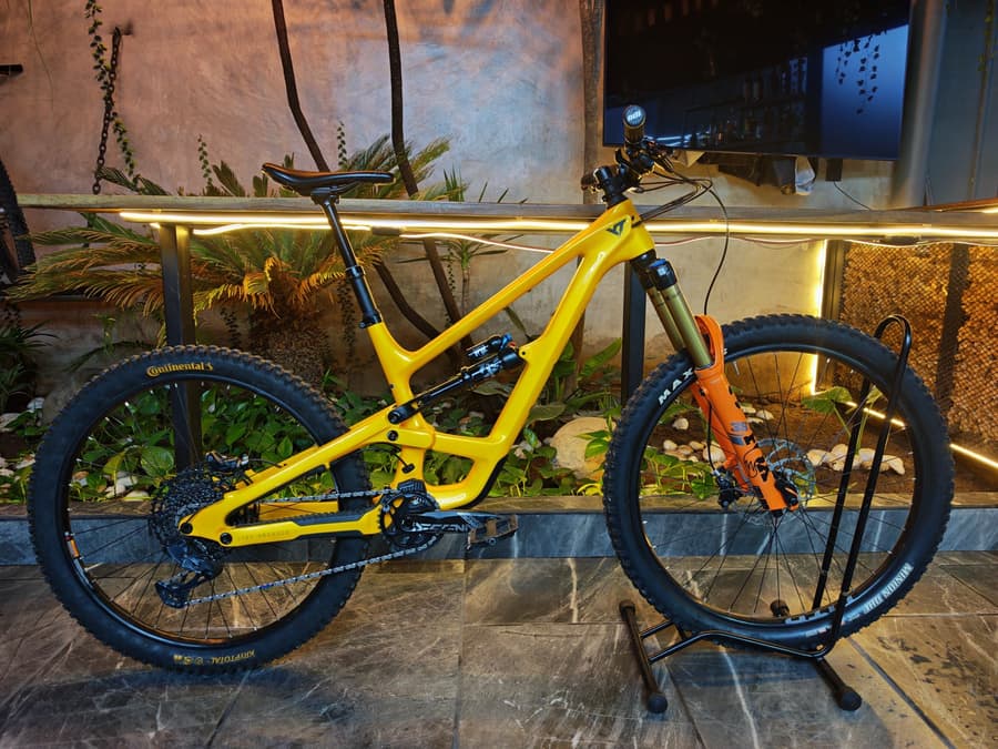 YT CAPRA CORE 4 DEEP YELLOW, foto 1