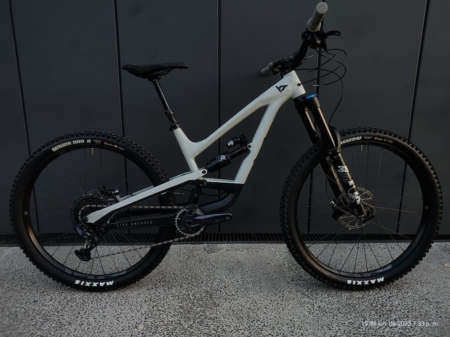 YT CAPRA SHRED 2022, foto 1