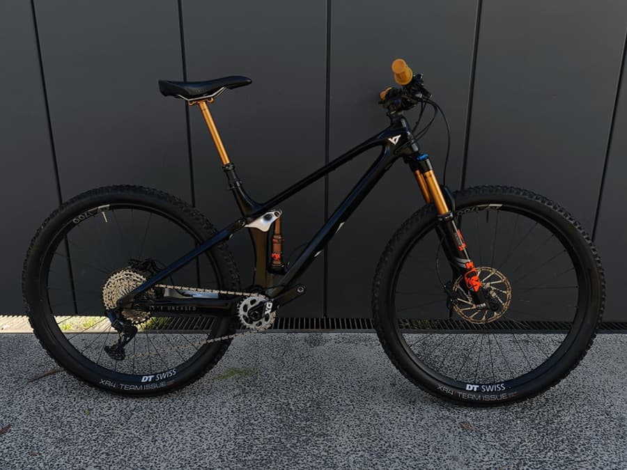 YT IZZO CORE 4 / FULL KASHIMA, foto 1